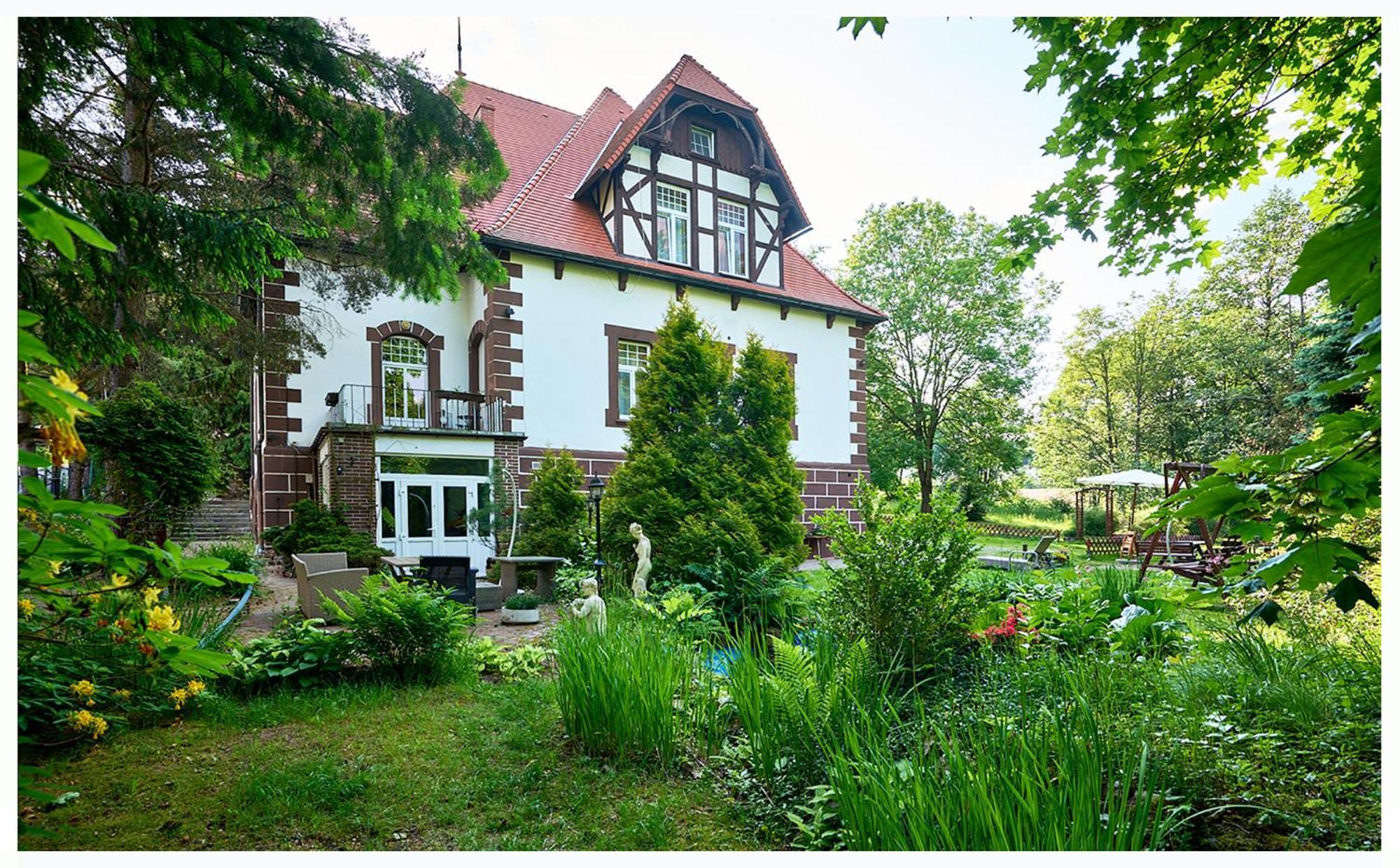 Willa Palacyk Świeradów-Zdrój Exteriör bild