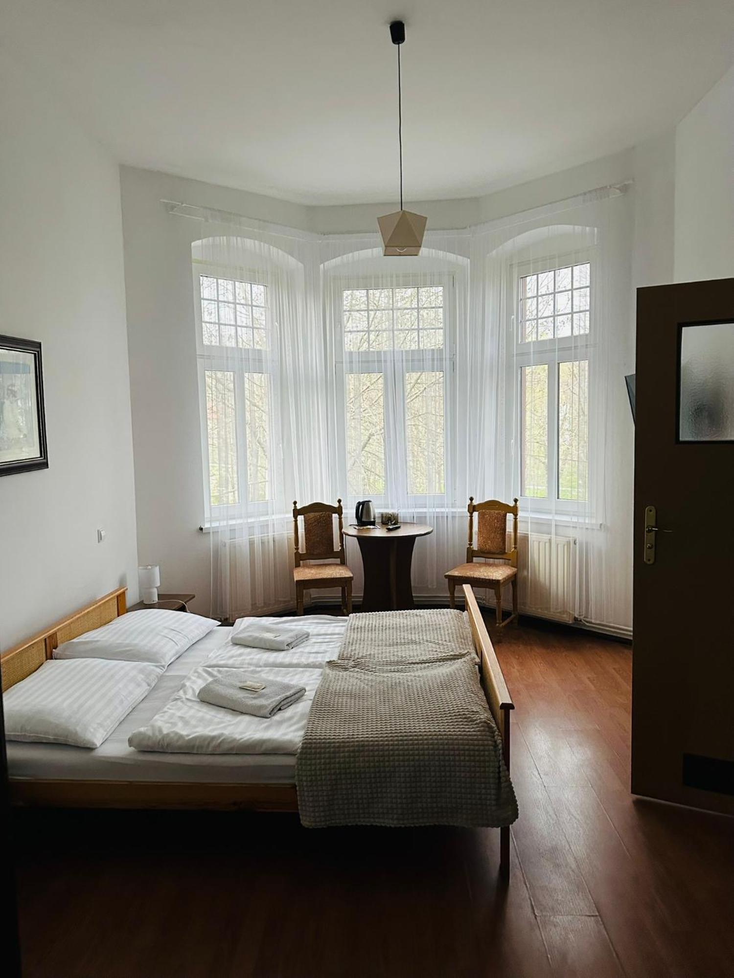 Willa Palacyk Świeradów-Zdrój Exteriör bild
